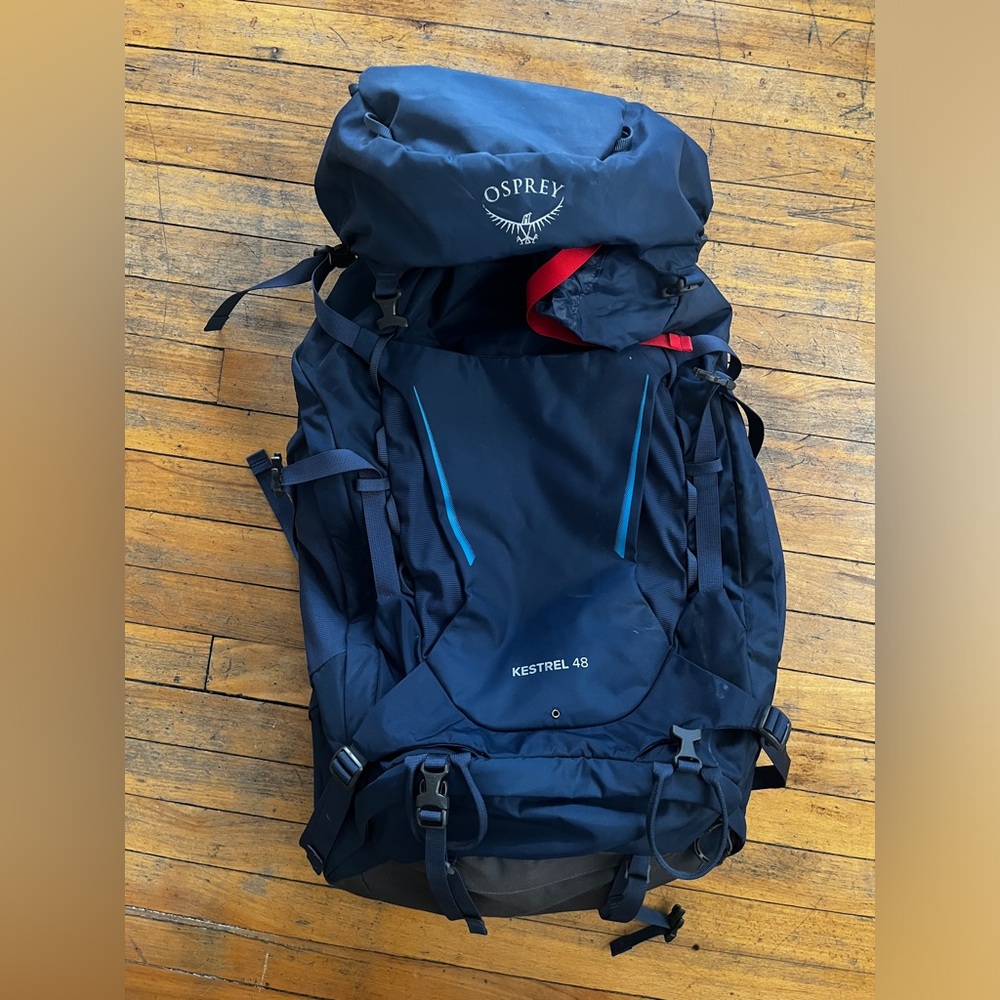Osprey Kestrel 48 Pack